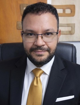 Dr. Mauricio Adorno - Especialista em Direito do Trabalho